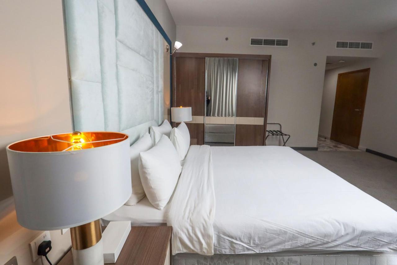 שארג'ה Al Azmy 116 Hotel מראה חיצוני תמונה