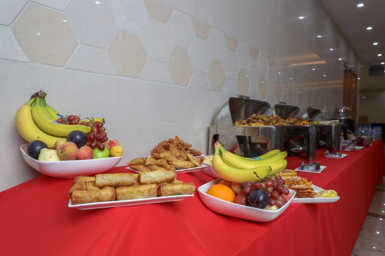 שארג'ה Al Azmy 116 Hotel מראה חיצוני תמונה